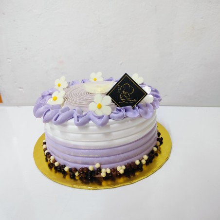 0.5kg Yam Ice Cream Cake