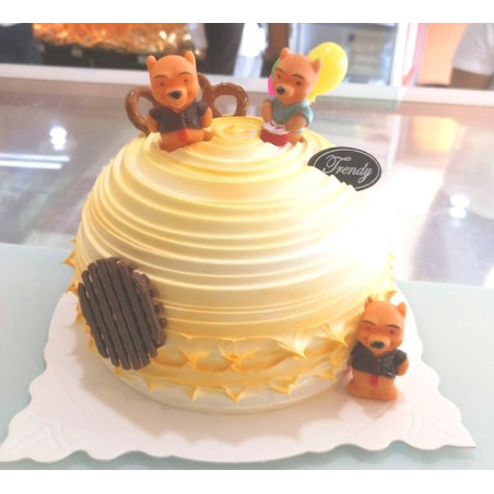 Cartoon Cake ( Winnie-the-Pooh )